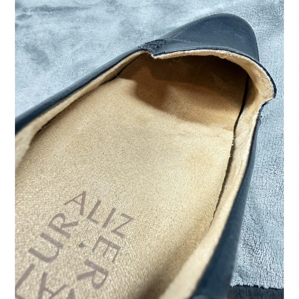 Naturalizer 25 shoes edge